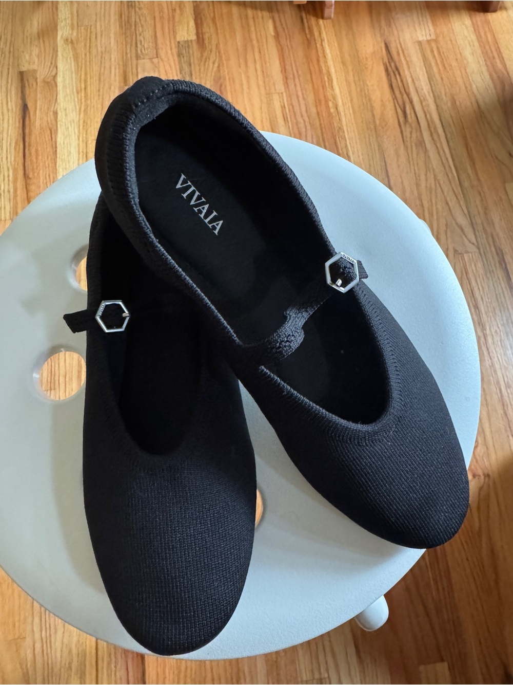 Vivaia Black Mary Jane Flats for Women 8.5 39
